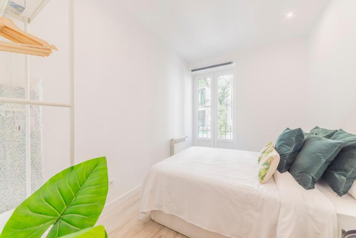 Encantador Apartamento Atocha Madrid Eksteriør bilde