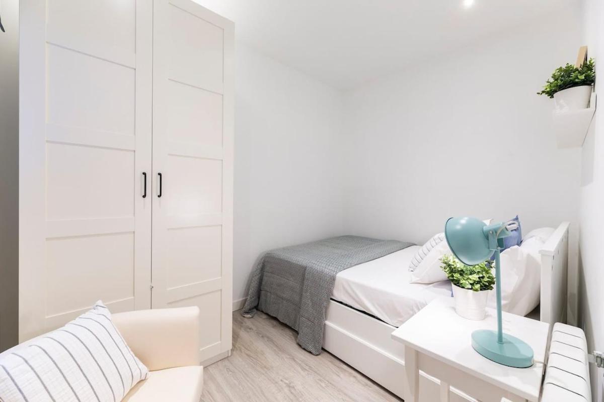 Encantador Apartamento Atocha Madrid Eksteriør bilde